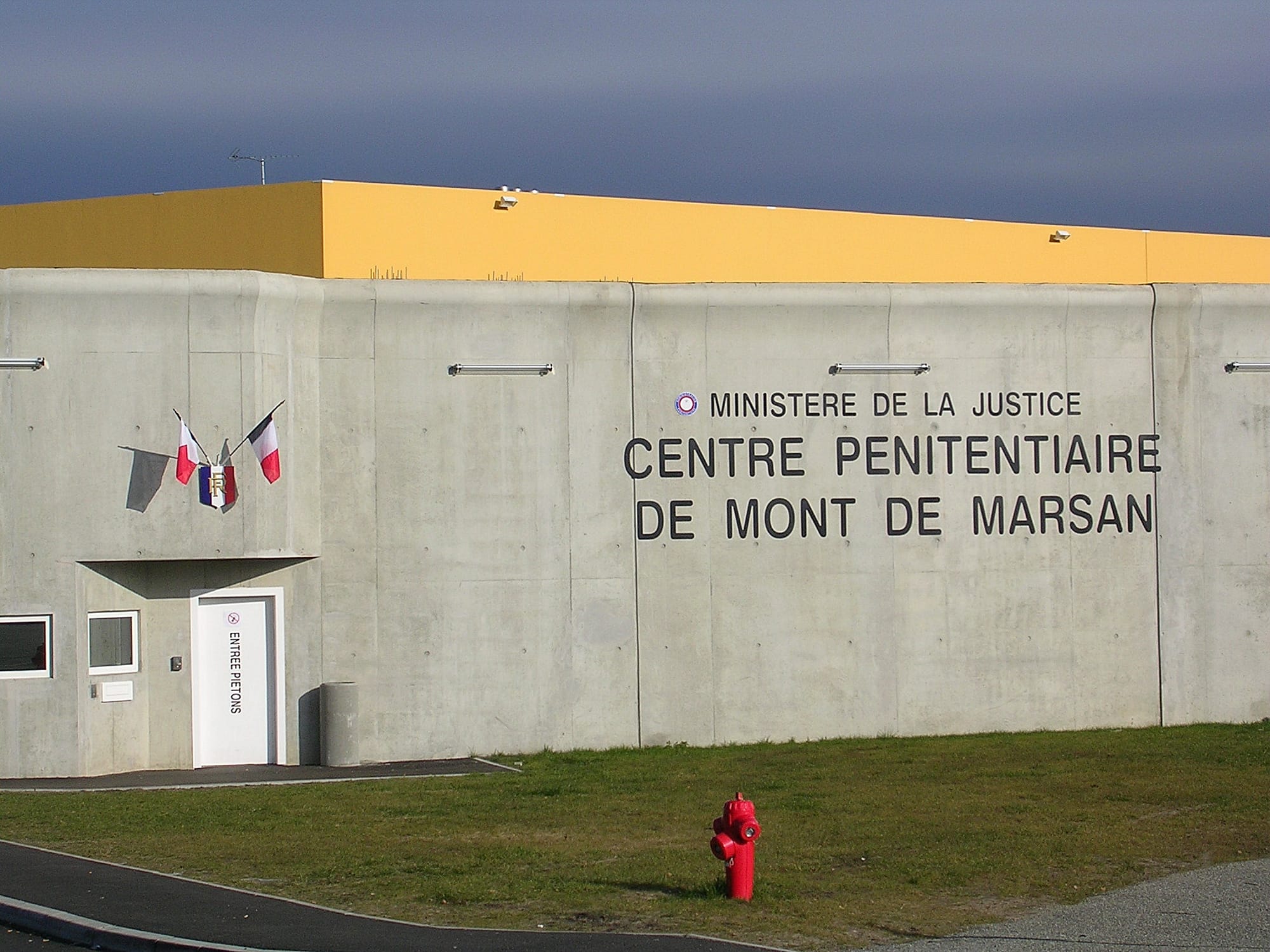 Le centre pénitentiaire de Mont-de-Marsan, photographié le 29 décembre 2008. C’est dans cet établissement que l’animateur de Tarnos a été détenu, selon les informations rapportées par La Dépêche.