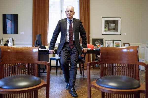 Christophe Girard en 2013. Il fit pression pour que M. Matzneff obtienne une allocation annuelle à vie du Centre National du Livre.