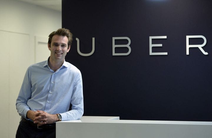 Thibaud Simphal, directeur général d'Uber France, dans les locaux d'Uber à Paris, en mai 2015. (MIGUEL MEDINA / AFP)