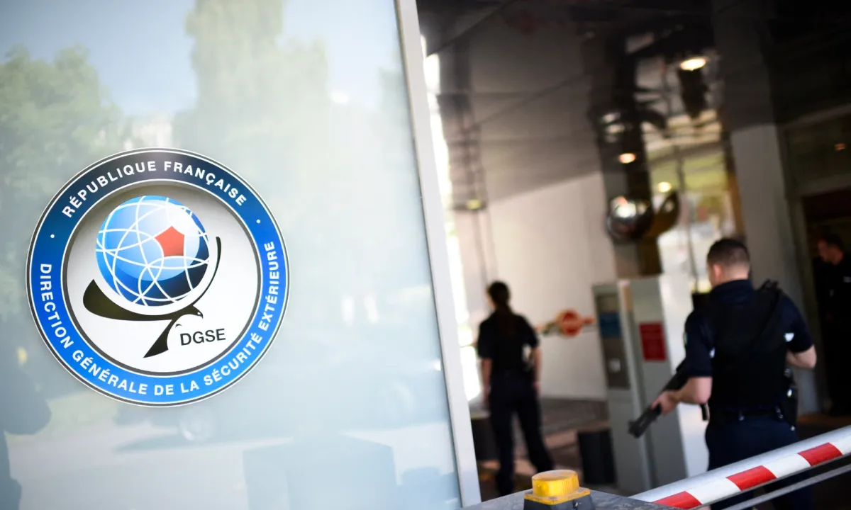 Scandale chez les services secrets français : un ex-agent de la DGSE accusé d'orchestrer des viols d'enfants