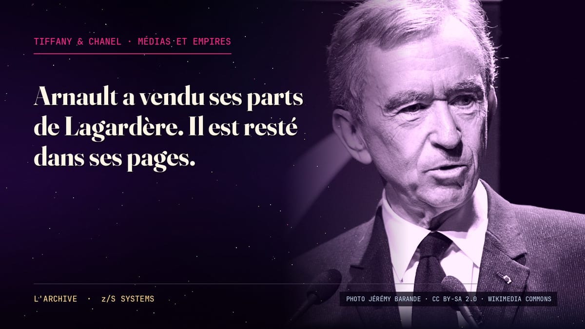Bernard Arnault sur fond Pop Spectrale