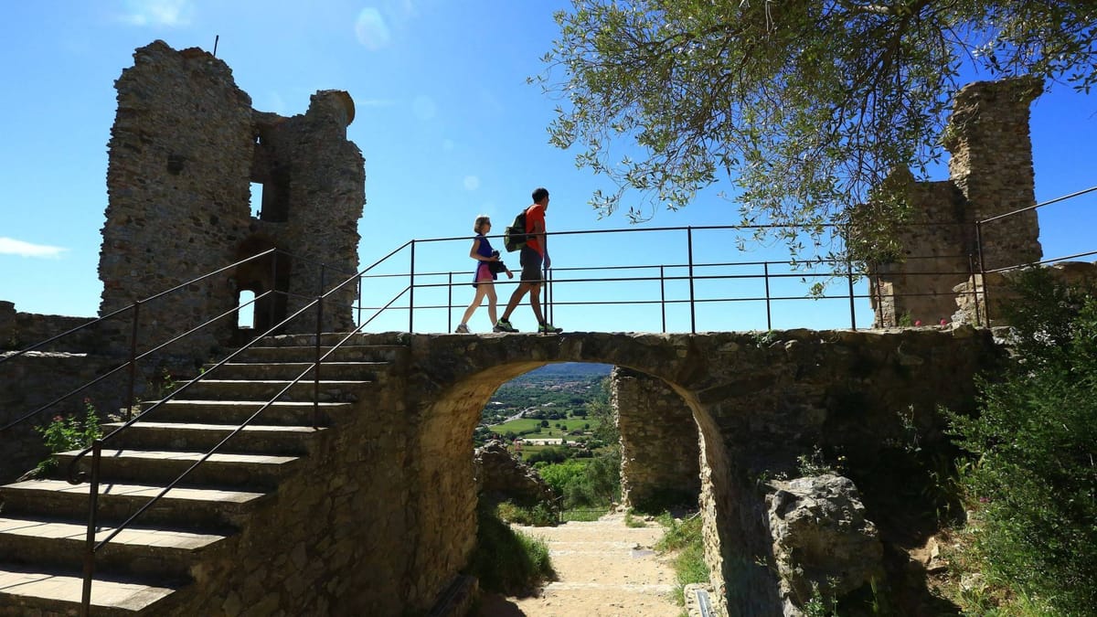 Le patrimoine est en péril. Il n'a jamais reçu autant de monde.