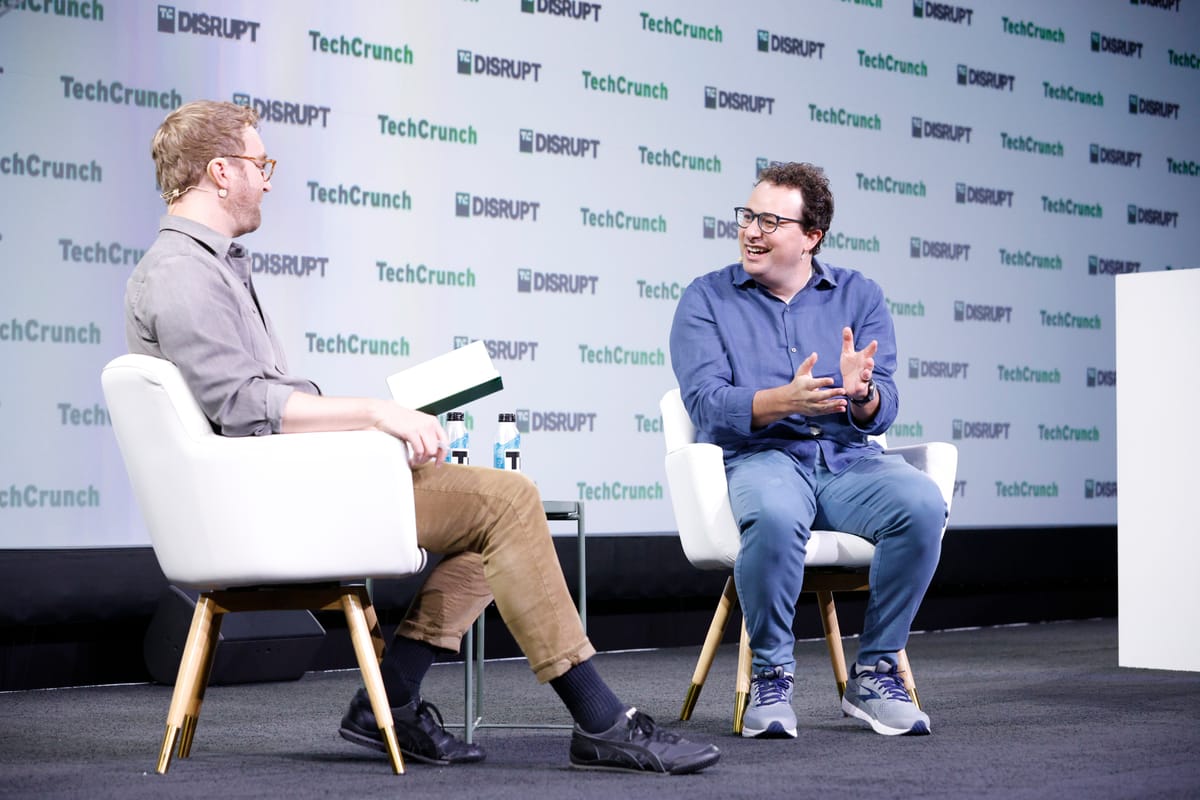 Dario Amodei en entretien à TechCrunch Disrupt, le 20 septembre 2023 à San Francisco. Photo d’archive illustrant le fournisseur qui publie le rapport de menaces de septembre 2026.