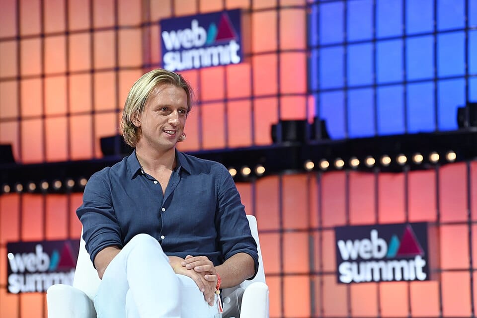 Nik Storonsky, cofondateur et directeur général de Revolut, sur scène à Web Summit, Lisbonne, le 2 novembre 2022. Photo d’archive ; cet entretien ne concernait pas la fuite de données de sep