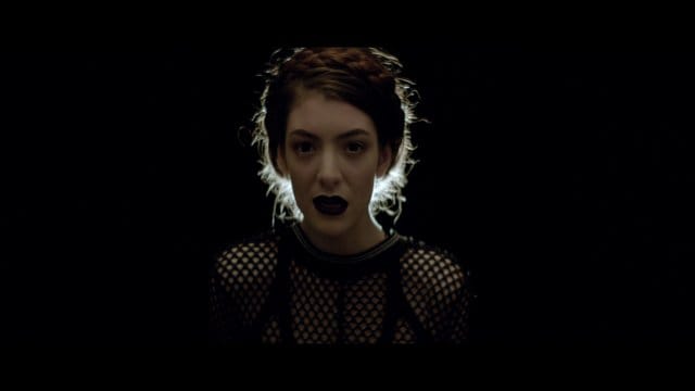 LA CHANTEUSE LORDE, 17 ANS ET BIENTÔT SUPER-STAR