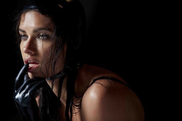 Steven Meisel shoote les 12 filles les plus sexy de la planète