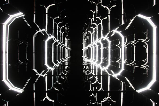 ASTRALIS : L’HUMAIN SIDERIQUE CHEZ VUITTON