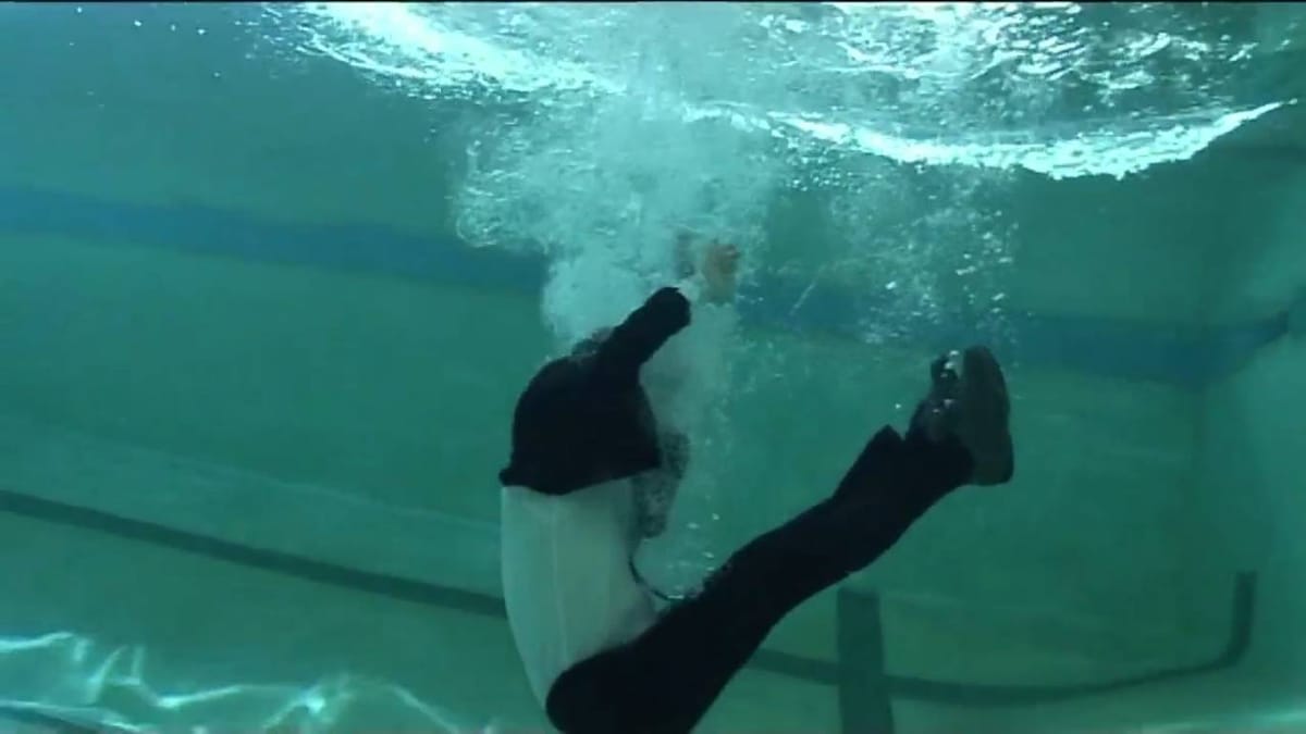 DEEP END DANCE : LE FILM QUI FAIT MOUILLER…LES YEUX‏