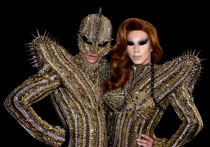Duo RAW : Mélange étrange entre Gareth Pugh, Marilyn Manson et Lady Gaga