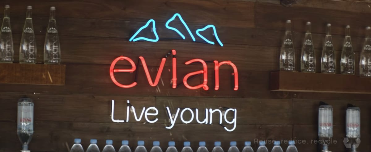L’obsolescence programmée des bébés d’Evian