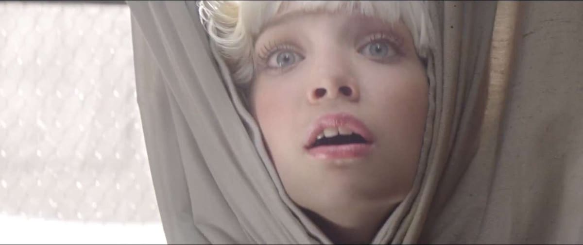 Sia et Daniel Askill clippent une belle performance