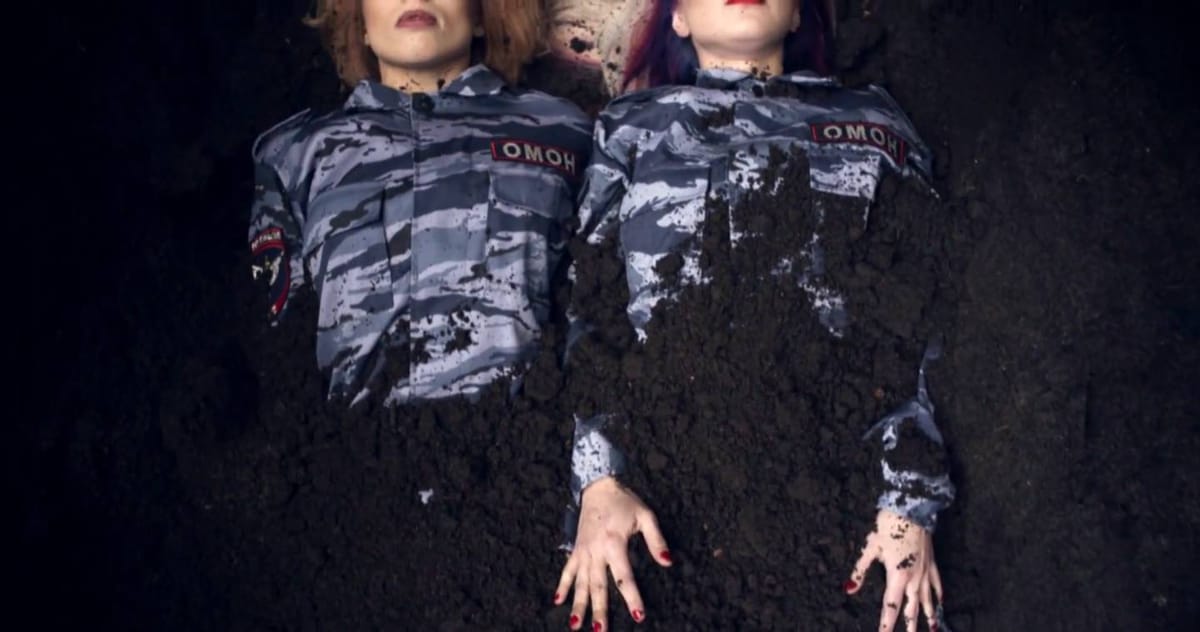 Les Pussy Riot s’attaquent à la musique avec un premier clip puissant