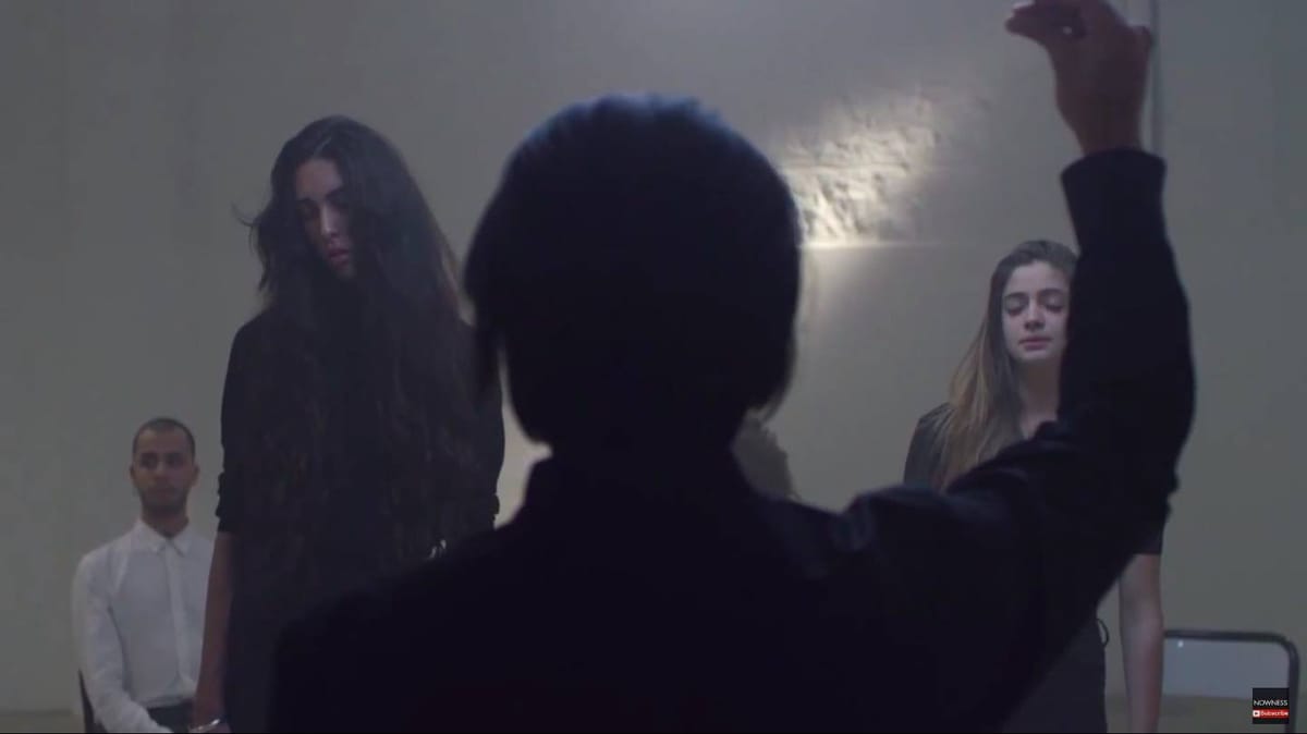 Le premier clip réalisé totalement sous hypnose