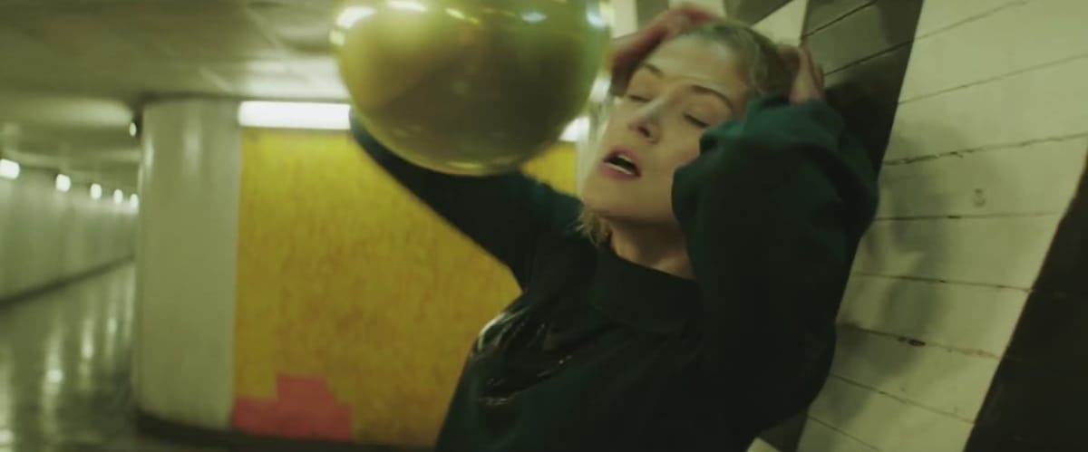 Massive Attack, Young Fathers – Voodoo In My Blood