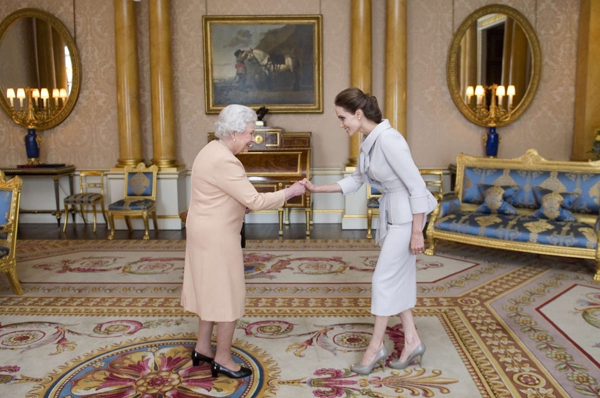JOLIE 2024: Angelina Jolie, Présidente des États-Unis en 2024