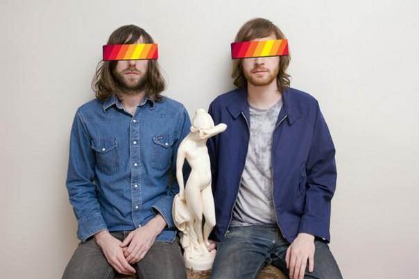 E*VAX réalise « Neckbrace » pour Ratatat