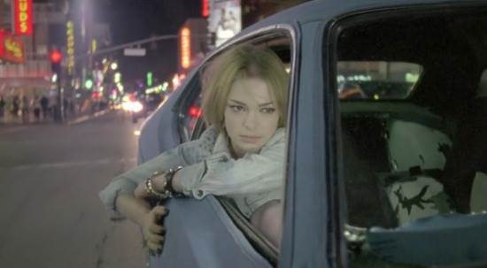 Nathalie Canguilhem réalise « Add Suv » le nouveau clip de Uffie