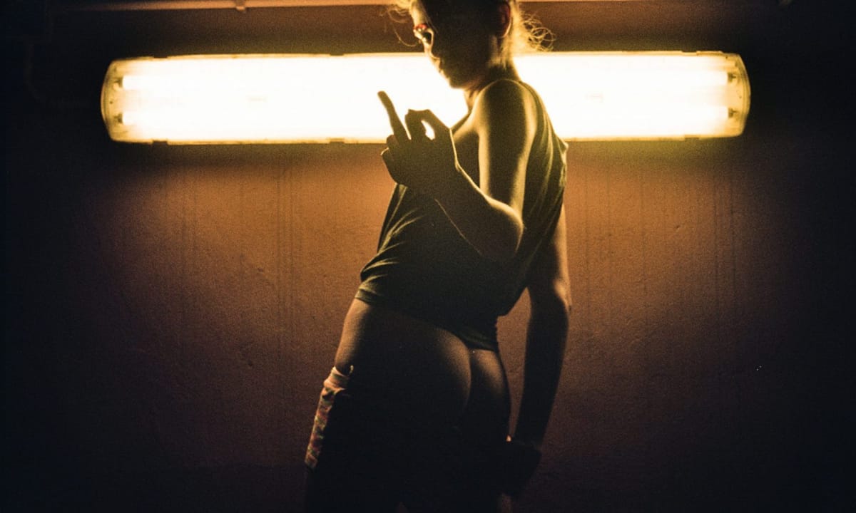 Kamisalak, photographe et réalisatrice de 26 ans au talent fulgurant