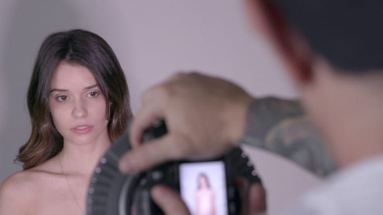 La série-documentaire de Netflix explorant la relation entre le sexe et la technologie est radicale et engagée