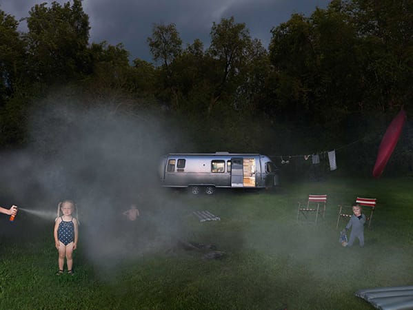 Julie Blackmon : « Homegrown » & « Domestic vacations »