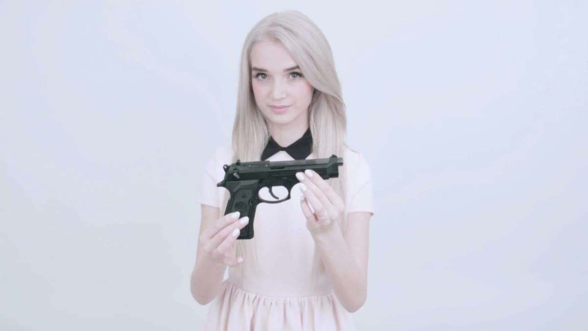 Poppy, la star 100% addictive qui marque la phase terminale de la pop culture
