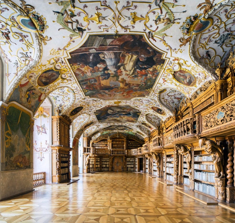 L’artiste Reinhard Görner photographie les plus belles bibliothèques du monde