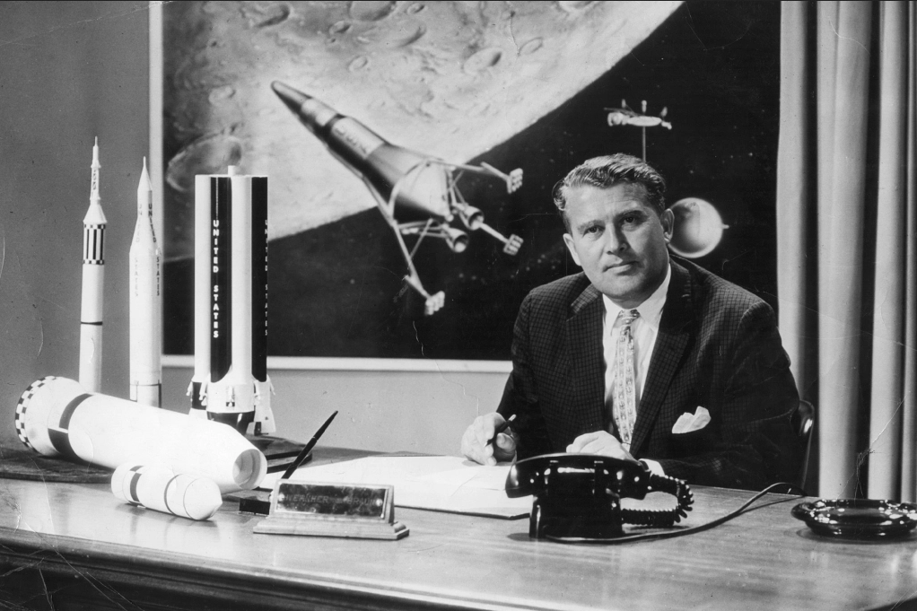 Dans un roman de 1952 un ingénieur allemand a prédit qu’un homme nommé « Elon » allait conquérir Mars