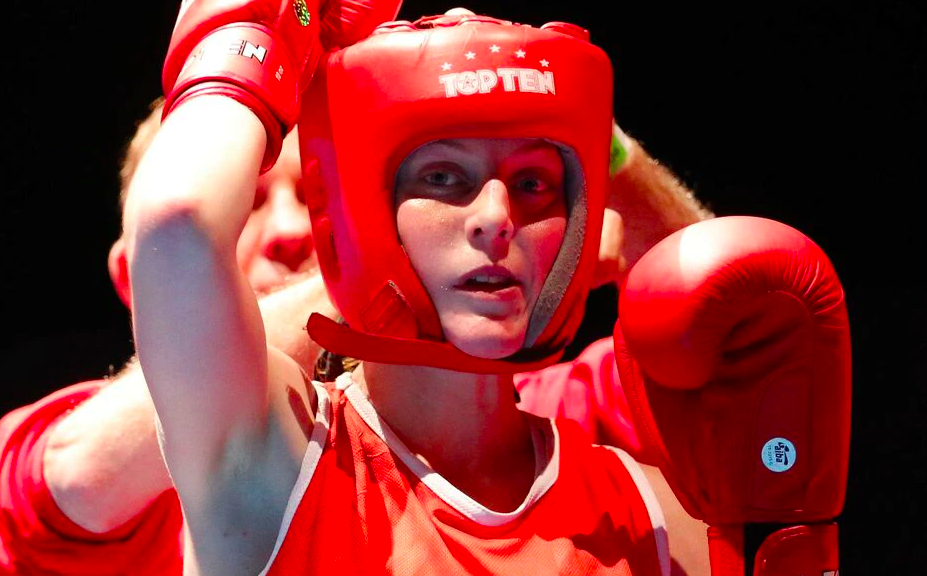 A 31 ans, l’ex-championne de France de boxe Julie Le Galliard est morte (vaccinée) du Covid-19