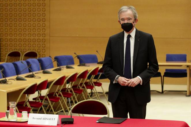 Affaire LVMH : flic, préfet, patron de la DGSI, pourquoi tout le monde est mis en examen