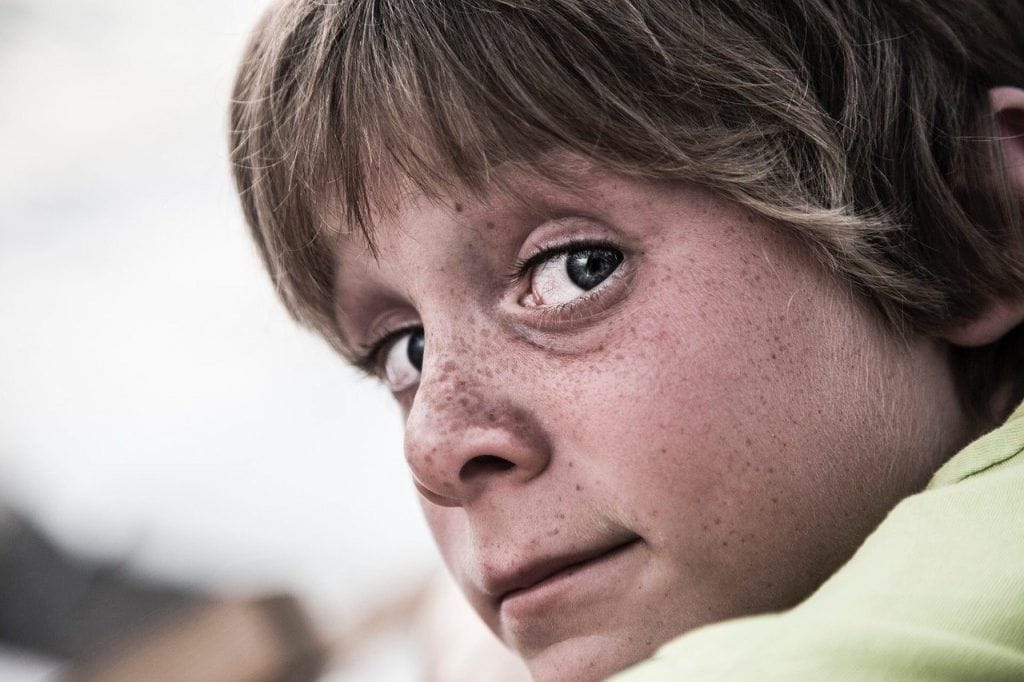 Des chercheurs révèlent comment les parents peuvent créer des enfants narcissiques