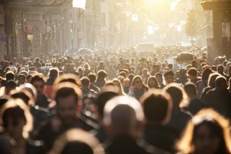 La population mondiale pourrait être diminuée de moitié d’ici 2100, selon une étude