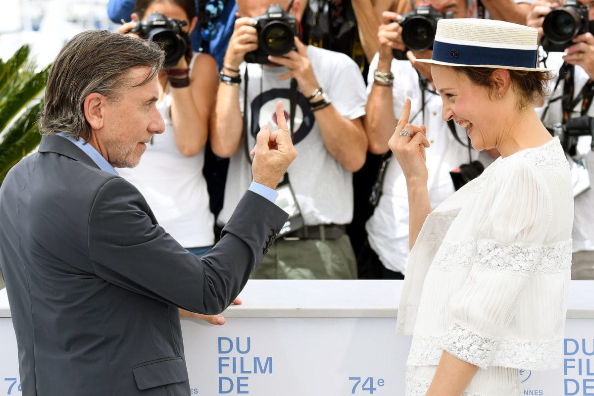 Tim Roth : “Travailler sous l’influence du ‘female gaze’ change ma perception d’acteur”