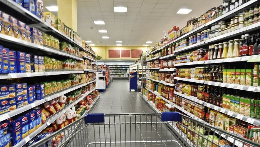 Il faut bientôt s’attendre à « des hausses de 30 à 50% » dans les rayons des supermarchés, alerte le patron de Lidl
