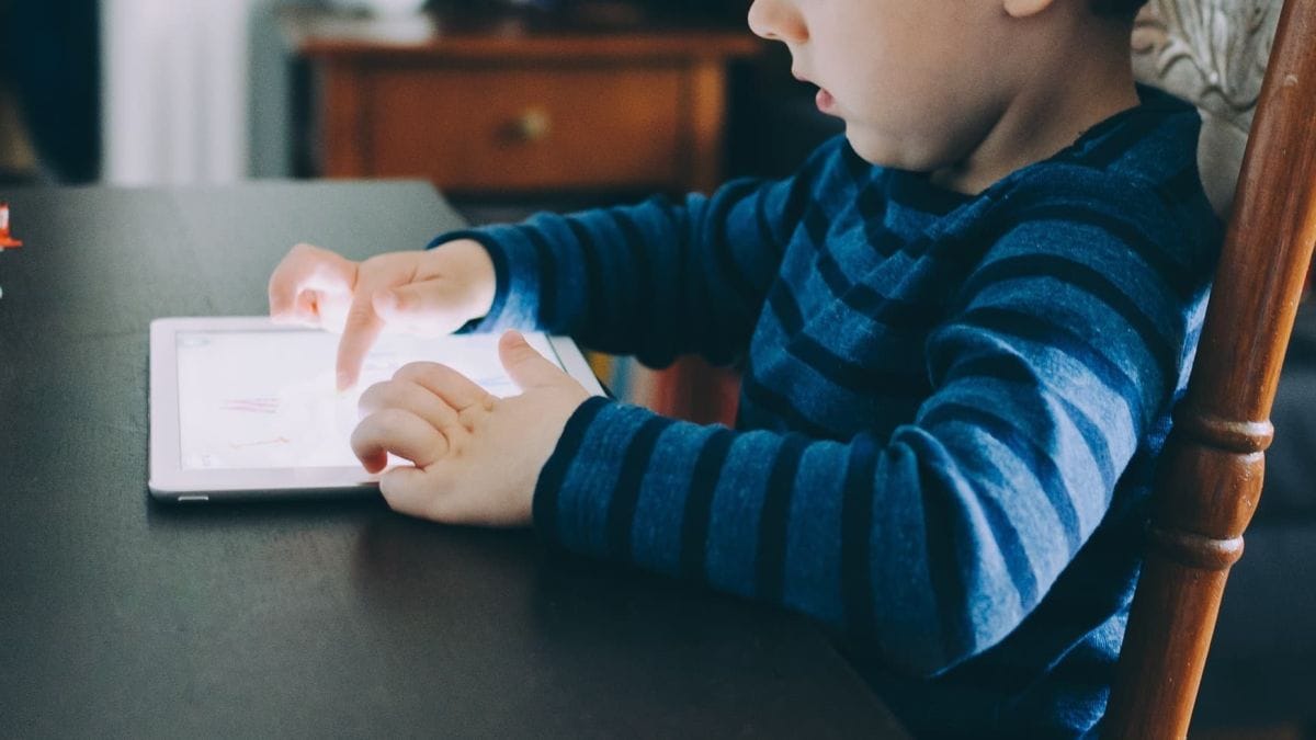 Des images pornos sont diffusées sur les tablettes des élèves de CM2