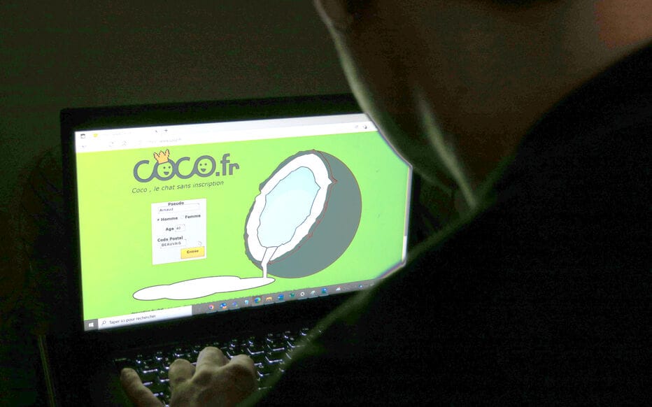 11 hommes jugés pour des relations sexuelles avec une collégienne
