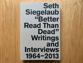 Seth Siegelaub : le dématérialiseur radical, ou comment l’art conceptuel a hacké la surface du monde