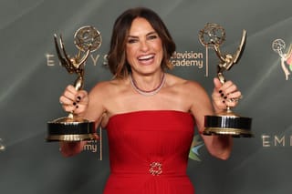 Cinq Emmys pour une émission débranchée, cinq pour une série annulée, et un prix tout neuf pour une série morte en 1957