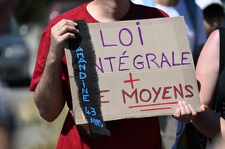 Une loi dite intégrale, 69 articles, et trois décomptes qui ne tombent pas juste