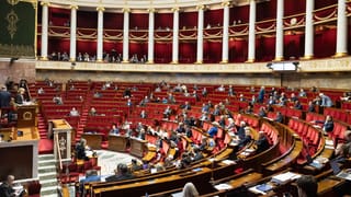 3 500 000, 2 200 000, 1 200 000, 650 000, 64 000 : cinq chiffres pour une seule suspension des retraites, entrée en vigueur mardi