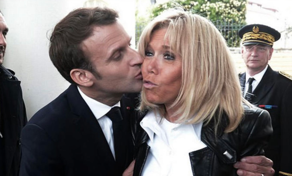 Emmanuel Macron avoue ne pas aimer les adolescents – Une déclaration qui interroge son passé