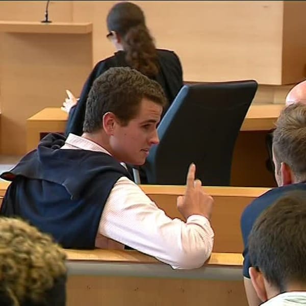 Enquête sur Nicolas Retailleau : le neveu de Bruno Retailleau et les vols d'avions