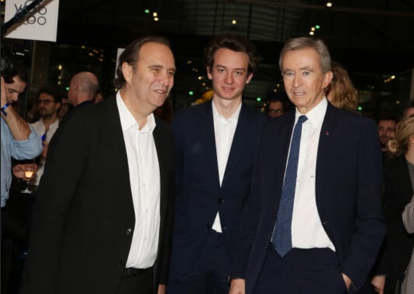 Xavier Niel : Du Minitel rose aux peep-shows, un passé sulfureux qui divise la famille Arnault