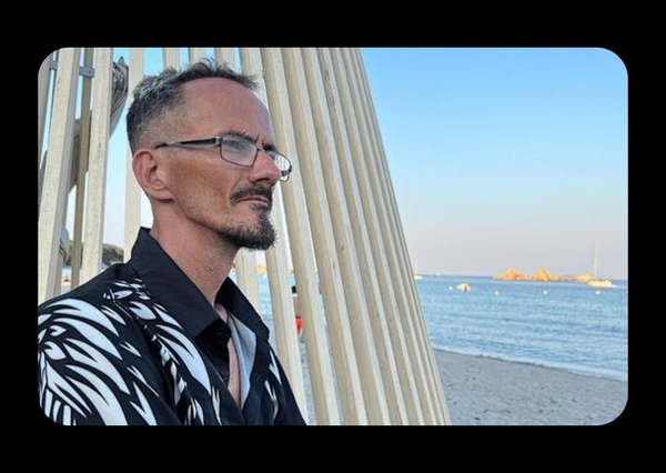 La tragédie de Jean Pormanove : Un scandale abominable qui doit nous inspirer à reconstruire notre humanité !