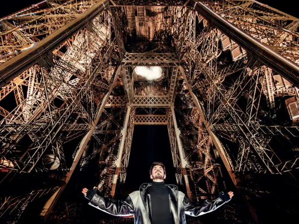 Le monumental tour de Michael Canitrot : un scandale financier masqué sous des lumières électro ?