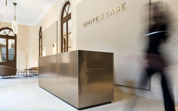 Le cabinet White & Case achète le silence de victimes de pédocriminalité : 3,5 millions de dollars pour étouffer le scandale