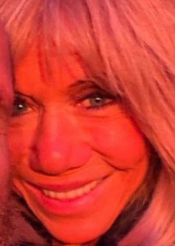 Un an après. 12 décembre 2024 - 12 décembre 2025