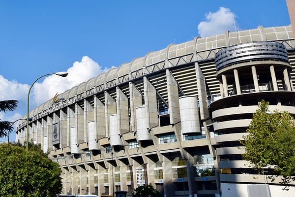 La Liga passe chez DAZN et Disney+ · faisons l’addition que personne ne publie