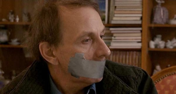 Houellebecq : super-star du petit au grand écran