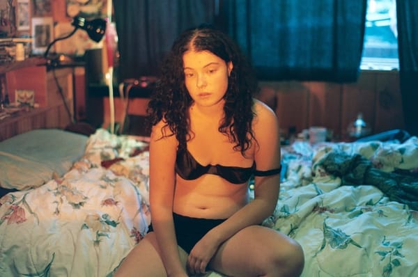 Aime moi, je ne suis pas parfaite