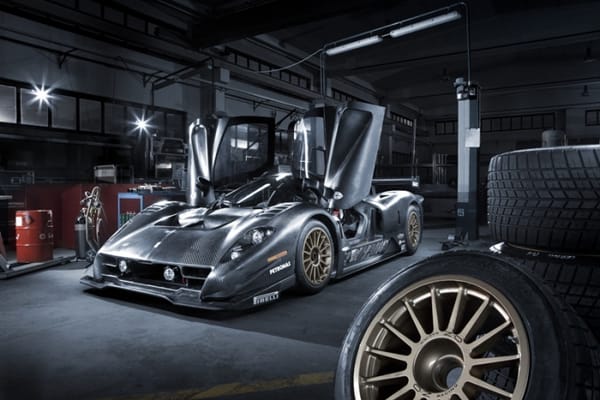 Foot Locker acrobate